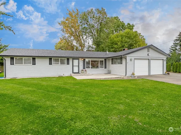 290 Aaron Place, Lynden, WA 98264