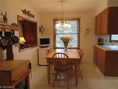 5th image of 2715 Goldwood Dr