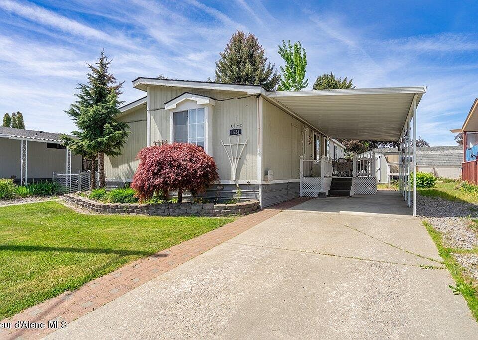 1st image of 1624 W Dartmouth Cir