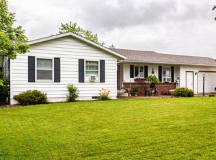 17195 N 6th St, Galesville, WI 54630