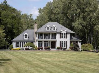 31 Douglas Ln, Elma, NY 14059