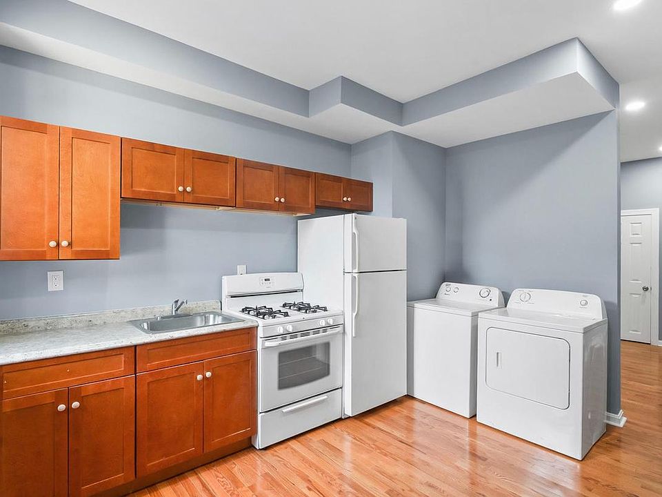 1st image of 1919 Mosher St