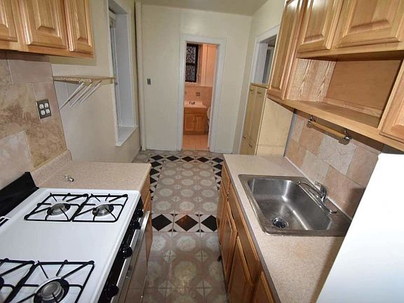 5th image of 44-15 43rd Ave #1AA