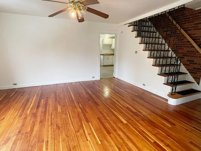 155 Center St — Photo 24