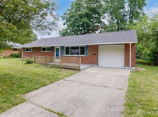 1732 Hillwood Dr, Dayton, OH 45439