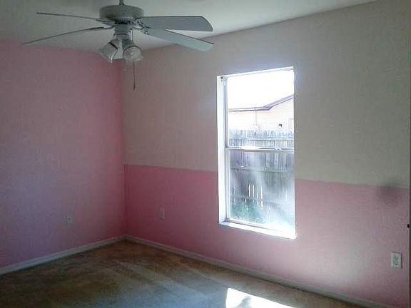 3rd image of 6363 Shadydale Ave