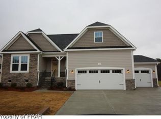 39 Silverside Dr, Angier, NC 27501