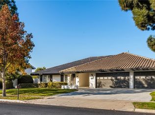 19001 Castlegate Ln, Santa Ana, CA 92705