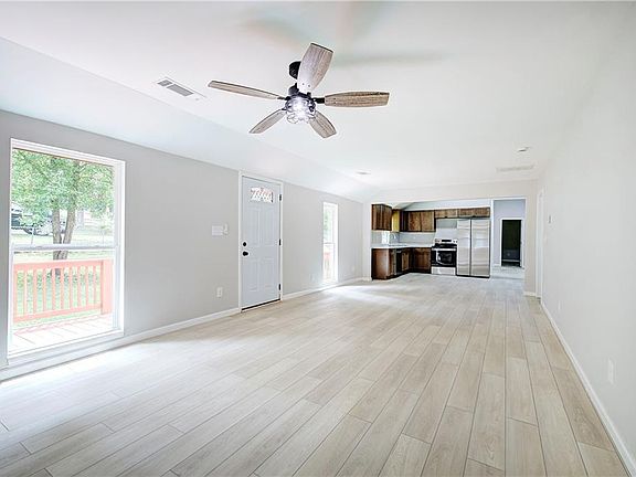 2nd image of 7289 Staton Pl SE