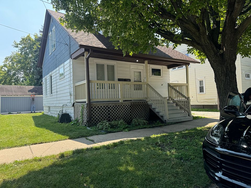 1st image of 2311 67th St Unit 1