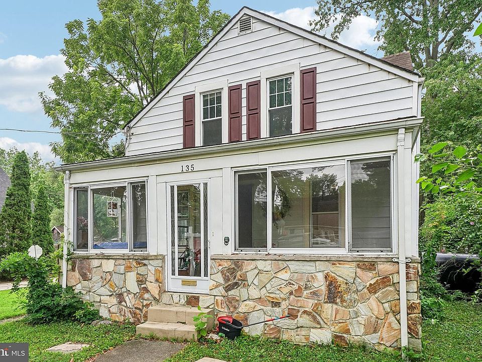 1st image of 135 Keystone Ave