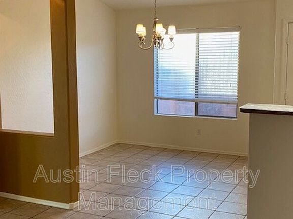 4th image of 2242 W Hayden Peak Dr