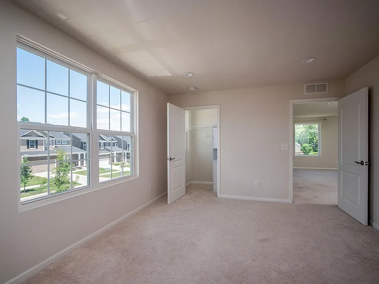 2825 Dillon Dr — Photo 23