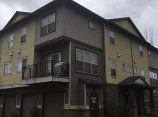633 NE Garswood Ln, Hillsboro, OR 97006