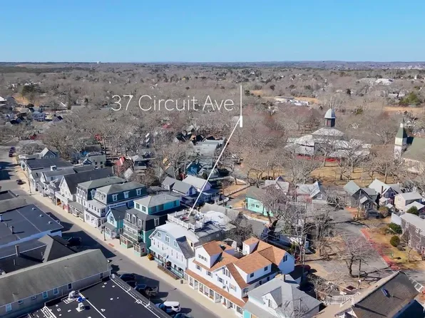 37 Circuit Ave #5, Oak Bluffs, MA 02557