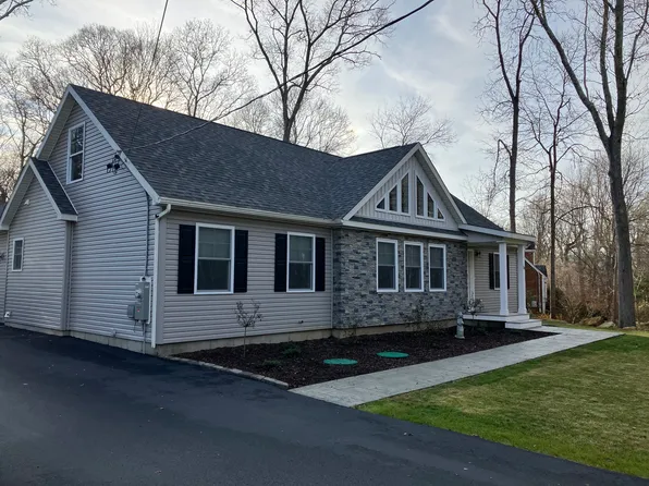 20 Little Rest Rd, Kingston, RI