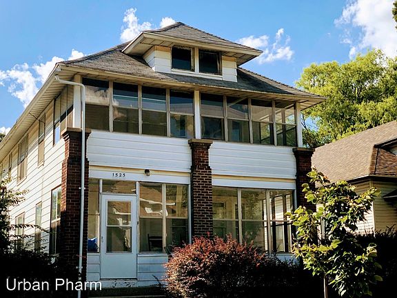 2nd image of 1525 Quarry Ave NW #2