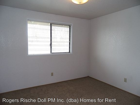 4th image of 1084 SE 4th Ave APT 201