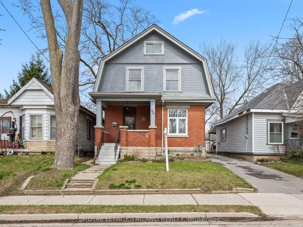 978 Hackett St, London, ON N5Z 1M2