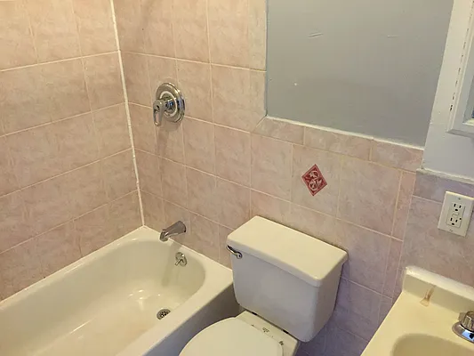 Rented by Nooklyn NYC LLC | media 26