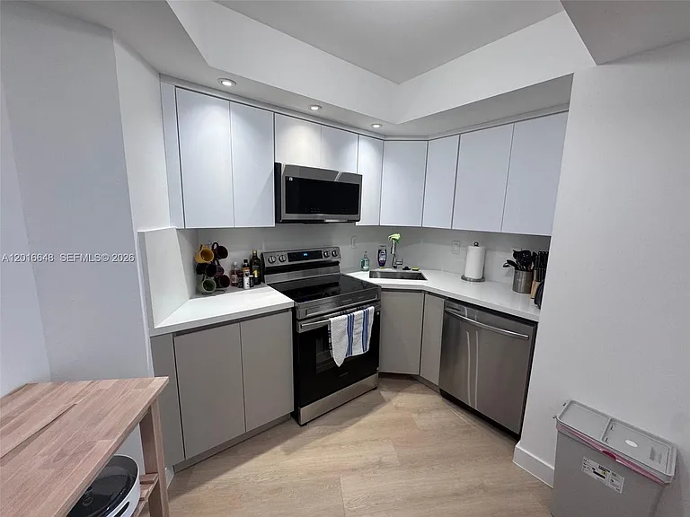 3800 Galt Ocean Dr #709 — Photo 9