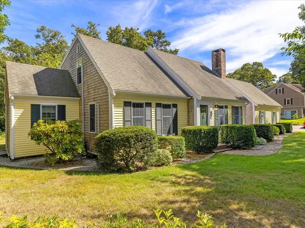 33 Red Pine Drive, Harwich, MA 02645