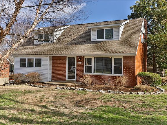 4th image of 9788 Twin Vista Dr
