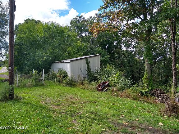 5th image of 633 Grovania Dr