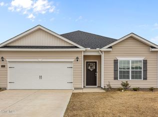 1215 Queensland Lane, Ayden, NC 28513