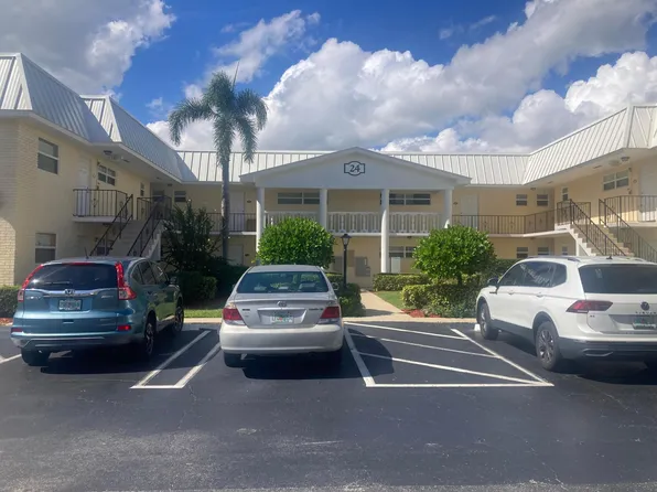 24 Colonial Club Drive #102, Boynton Beach, FL 33435