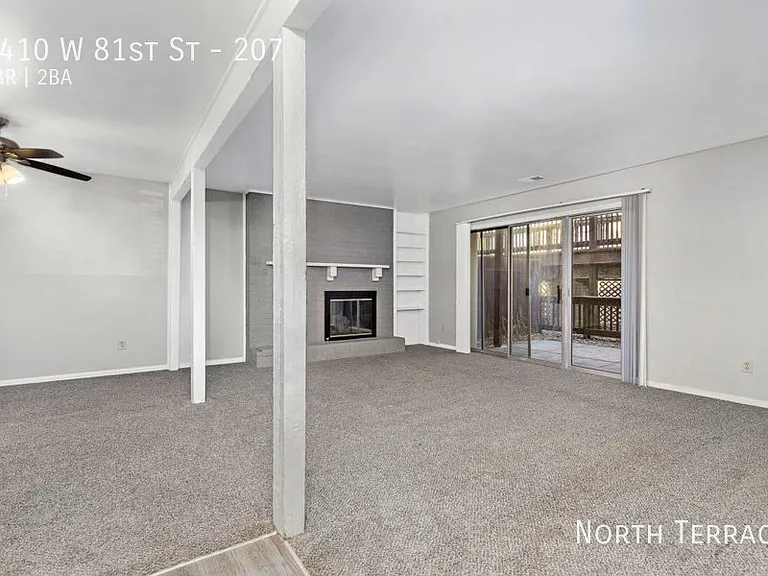 9410 W 81st St #207 — Photo 4