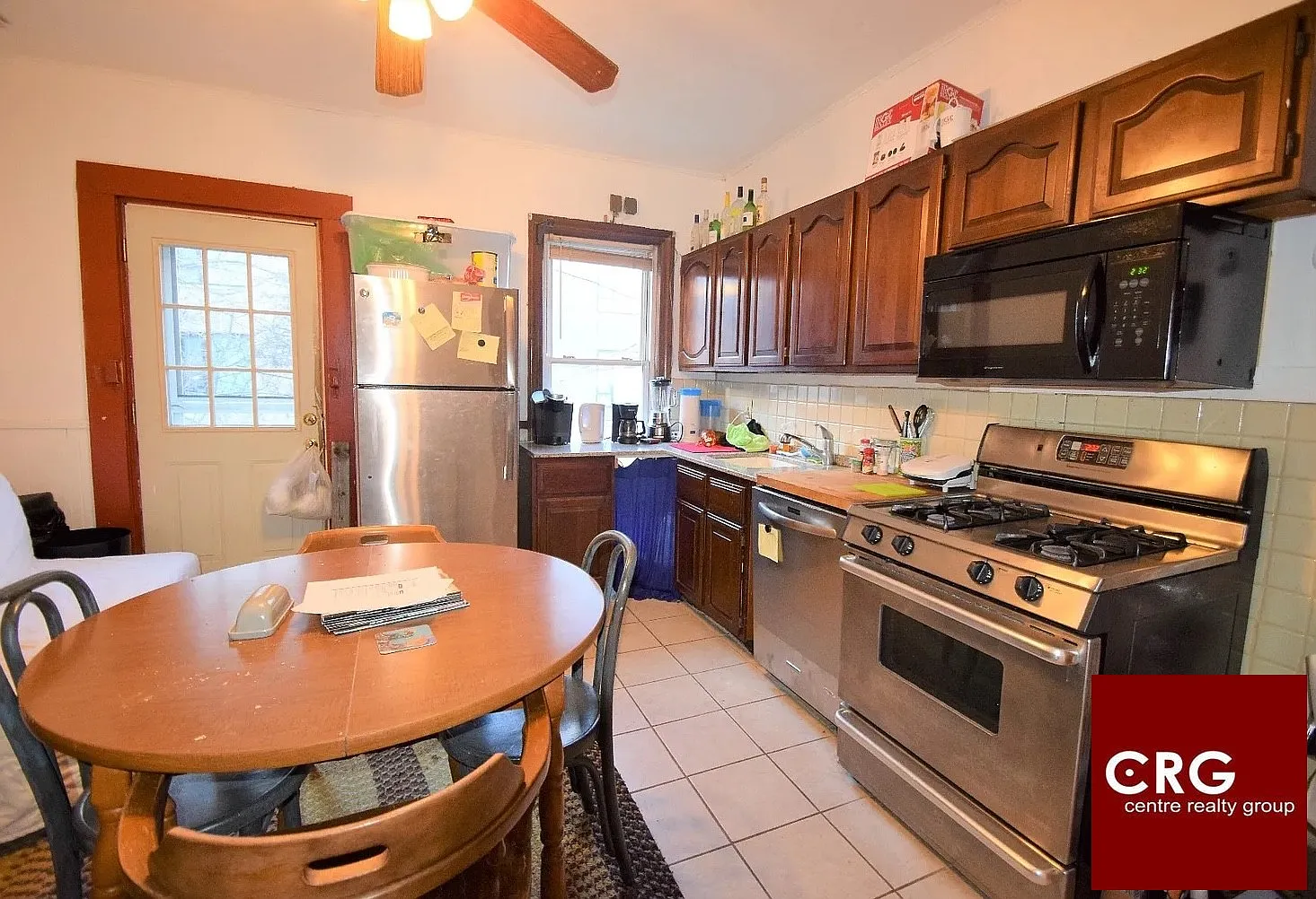 3 bed, 2.0 bath, 1200 sqft, $3,900 — Photo 1