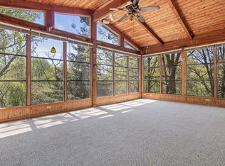 2316 Carver Ave E, Maplewood, MN 55119