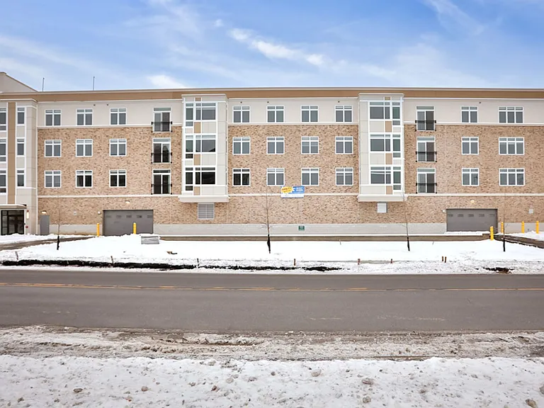 The Reserve on Hackett Apartments — Photo 1
