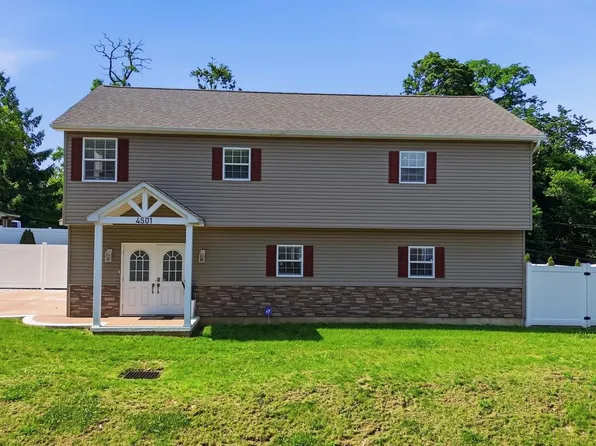 4501 Nichol Ave, Levittown, PA 19056