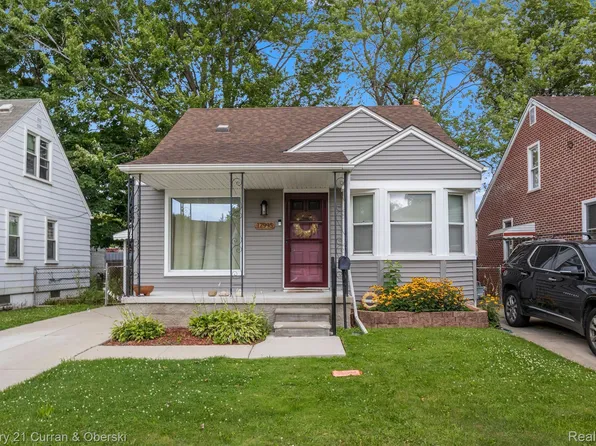 17995 Ruth St, Melvindale, MI 48122