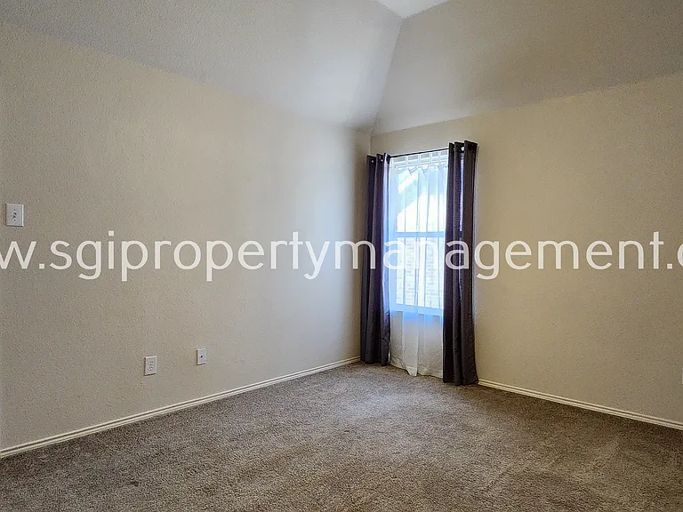 12032 Henderson Dr — Photo 27