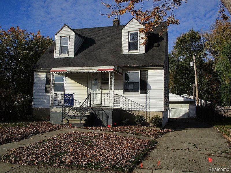 1st image of 25607 Paige St