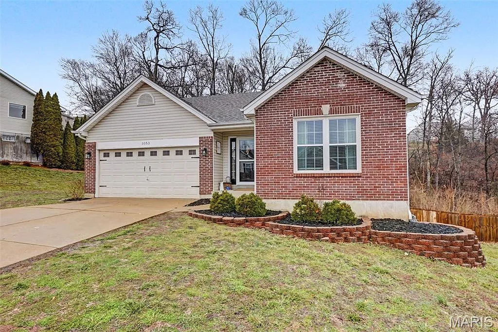 1053 Big Sky Dr photo 1