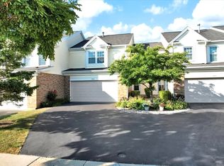 4890 Prestwick Pl, Hoffman Estates, IL 60010