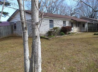 624 Loomis St, Alma, AR 72921