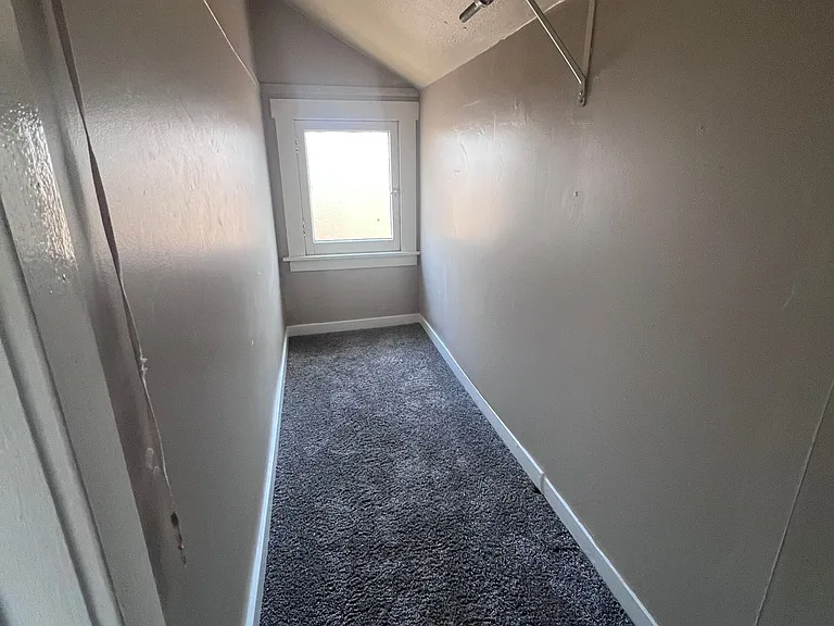 1005 Washington St #B — Photo 4