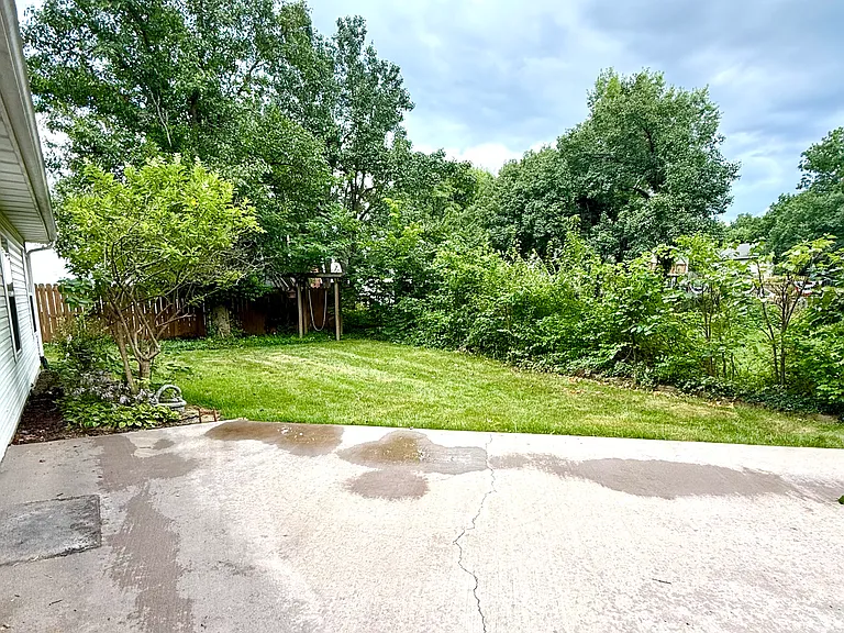 3601 Chapel Hill Rd — Photo 28