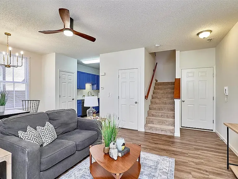 3311 Domain St #2 — Photo 3