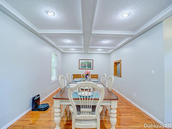 5th image of 1040 Brookway Ct