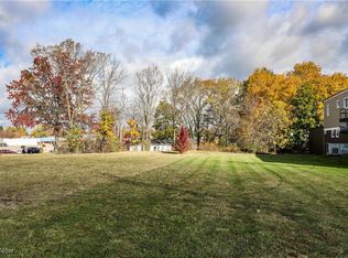 9088 State Route 14, Streetsboro, OH 44241