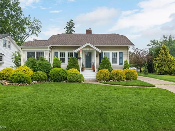 365 Glen Park Dr, Bay Village, OH 44140