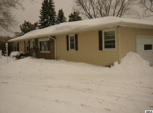 2258 W Parnall Rd, Jackson, MI 49201