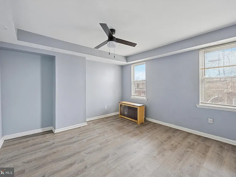4928 W Thompson St #2 — Photo 7