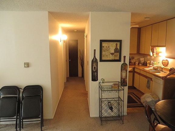 5th image of 247 N Neltnor Blvd #B-2e
